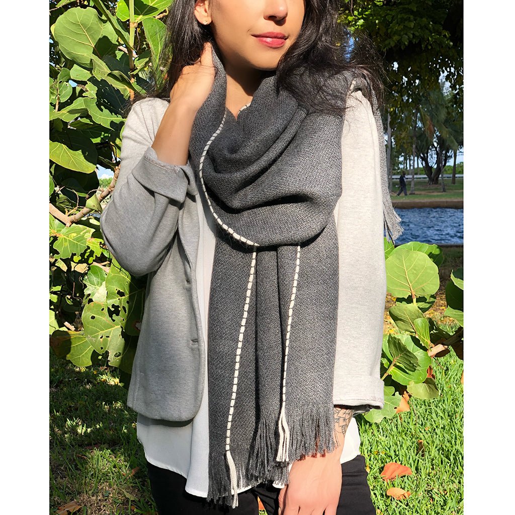 Andes Charcoal Baby Alpaca Scarf - Cosas y Punto