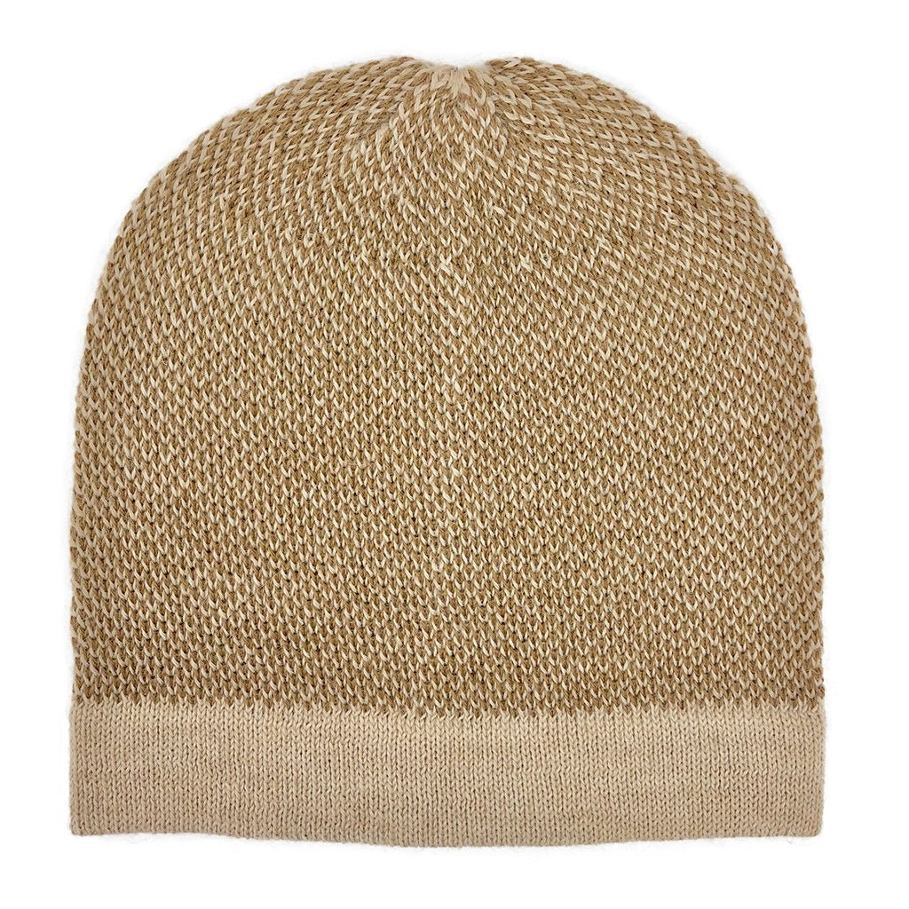 Camel Interwoven Alpaca Beanie - Cosas y Punto