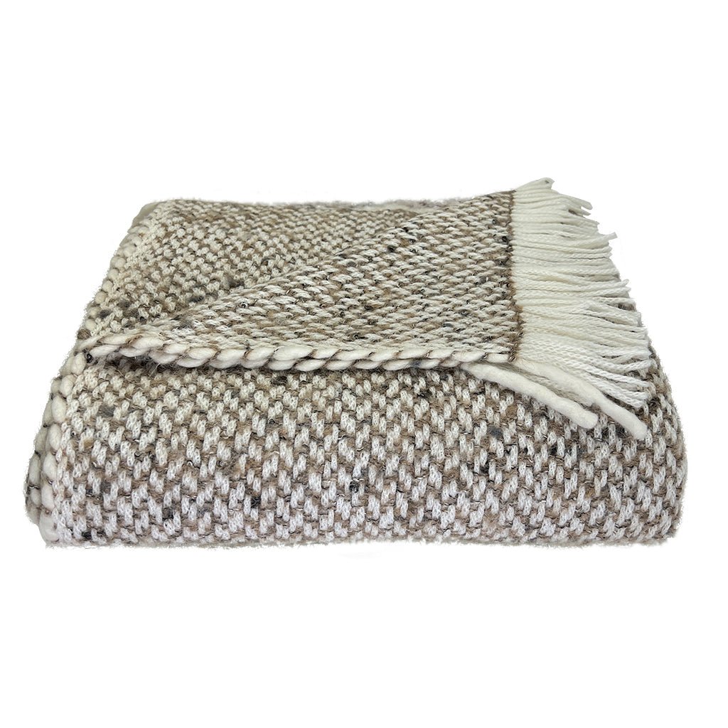 Chunky Camel Weave Alpaca Throw - Cosas y Punto
