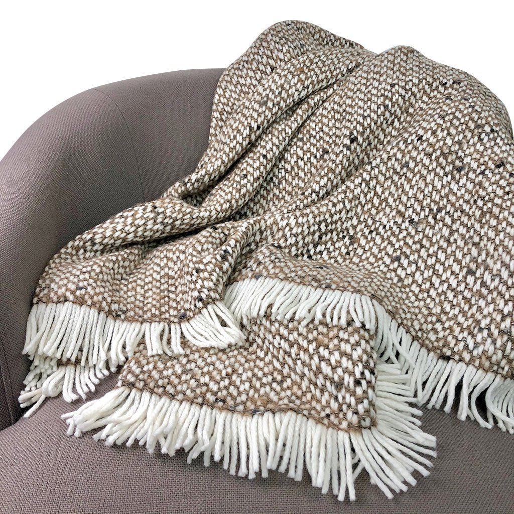 Chunky Camel Weave Alpaca Throw - Cosas y Punto