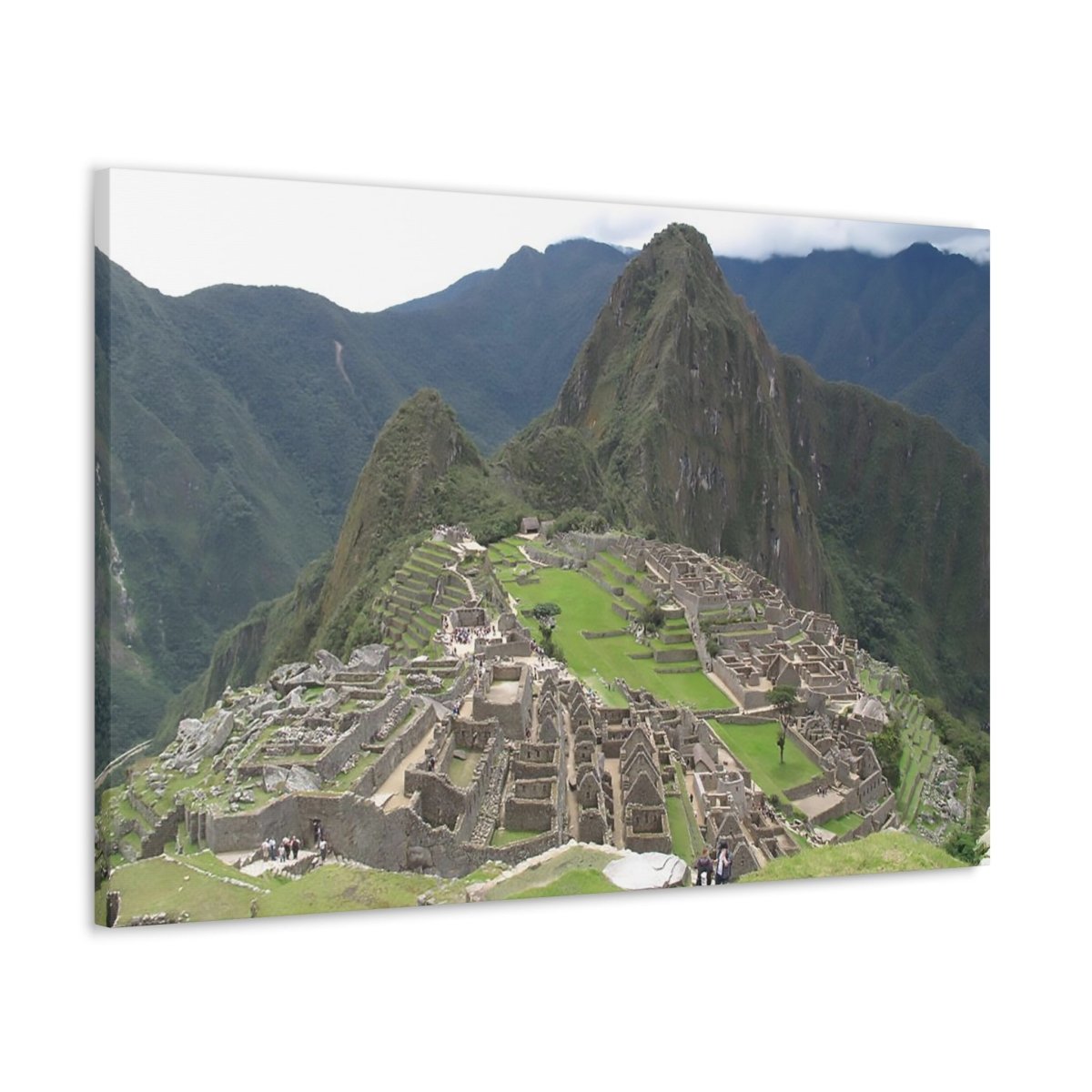 Machu Picchu on Canvas - Cosas y Punto