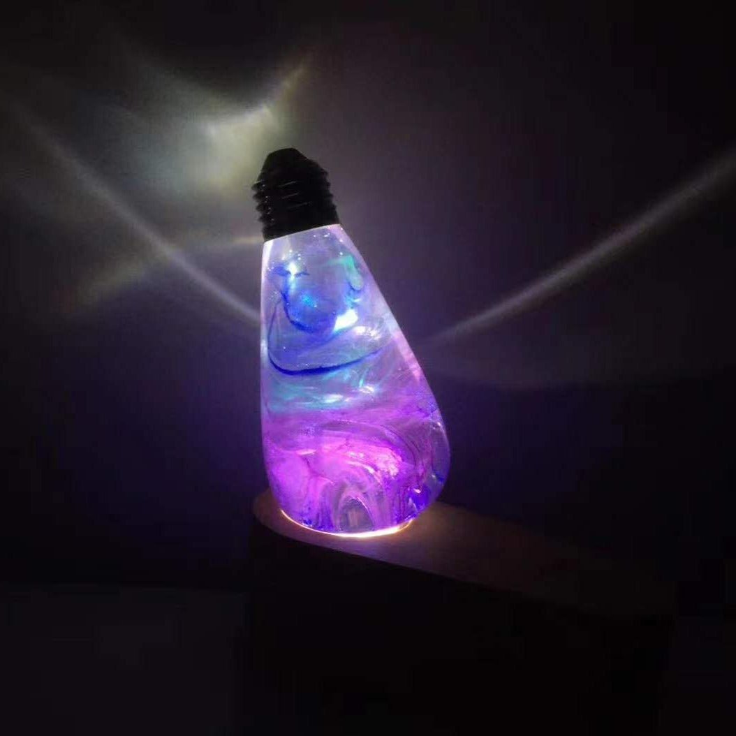 Resin LED Lightbulb - Faith - Cosas y Punto