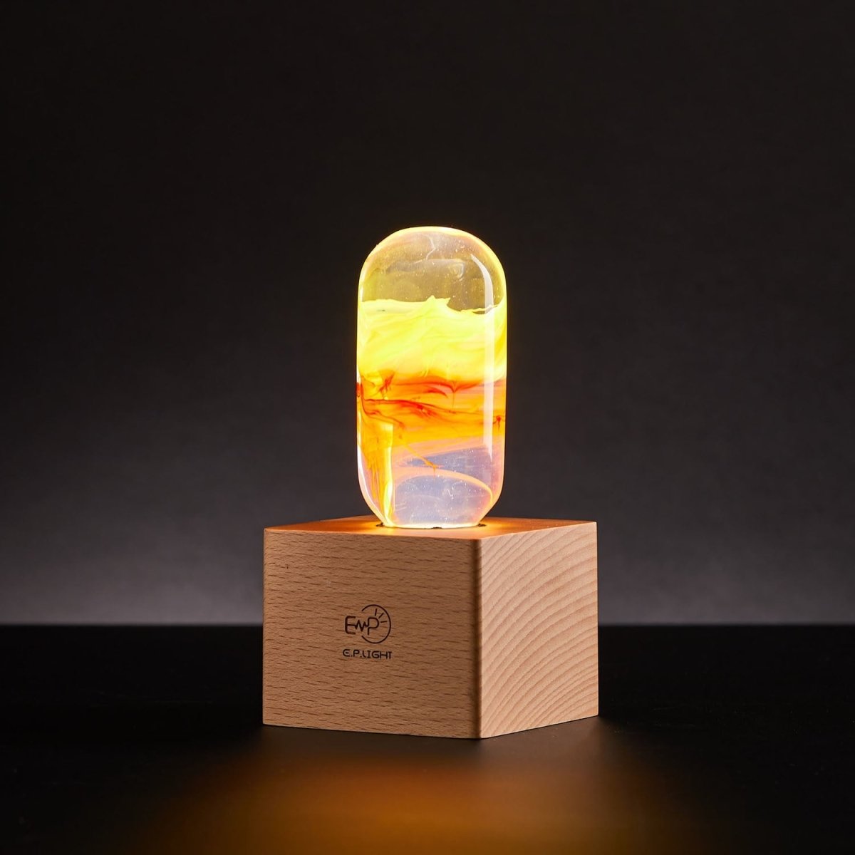 Resin LED Lightbulb - Flame - Cosas y Punto