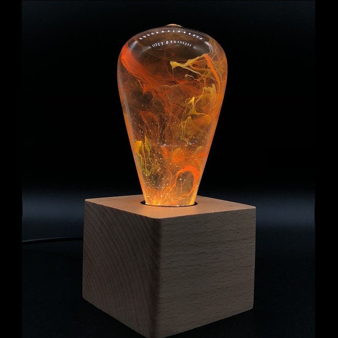 Resin LED Lightbulb - Nebula - Cosas y Punto
