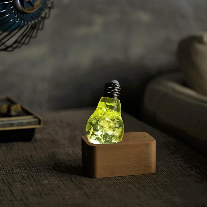 Resin LED Lightbulb - Yellow Hydrangea - Cosas y Punto