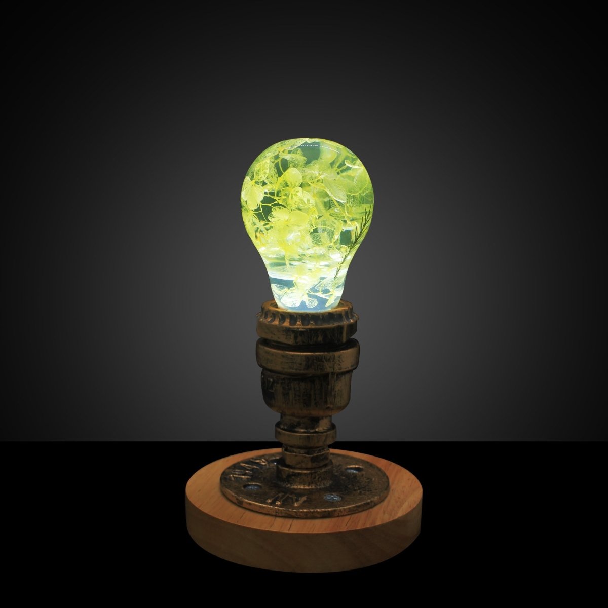 Resin LED Lightbulb - Yellow Hydrangea - Cosas y Punto