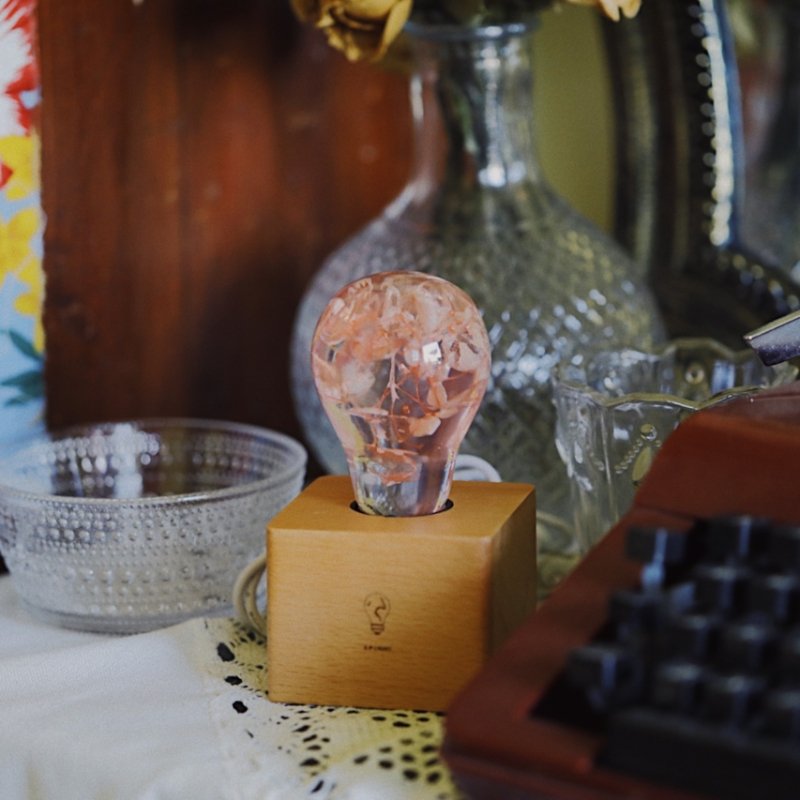 Resin LED Lightbulbs - 3-Pack Flower Bulbs - Cosas y Punto
