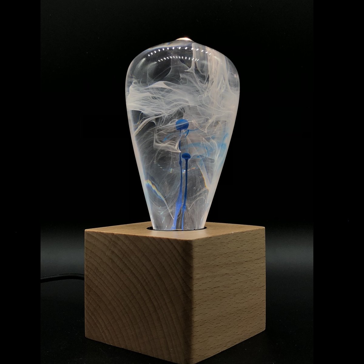 Table Lamp with Resin LED Lightbulb - Blue Drop - Cosas y Punto