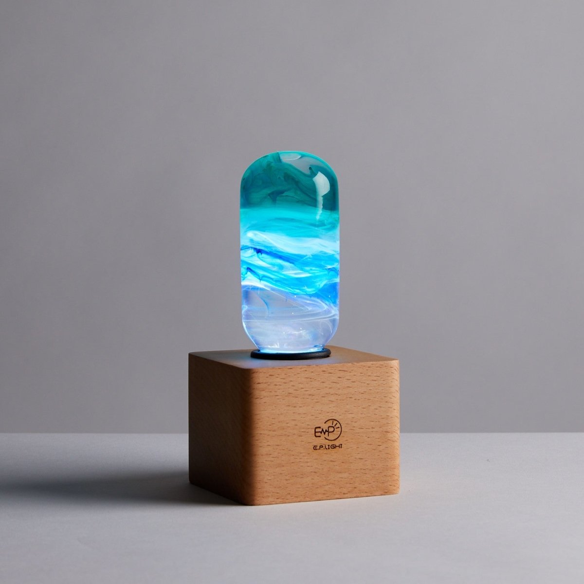 Table Lamp with Resin LED Lightbulb - Prairie - Cosas y Punto