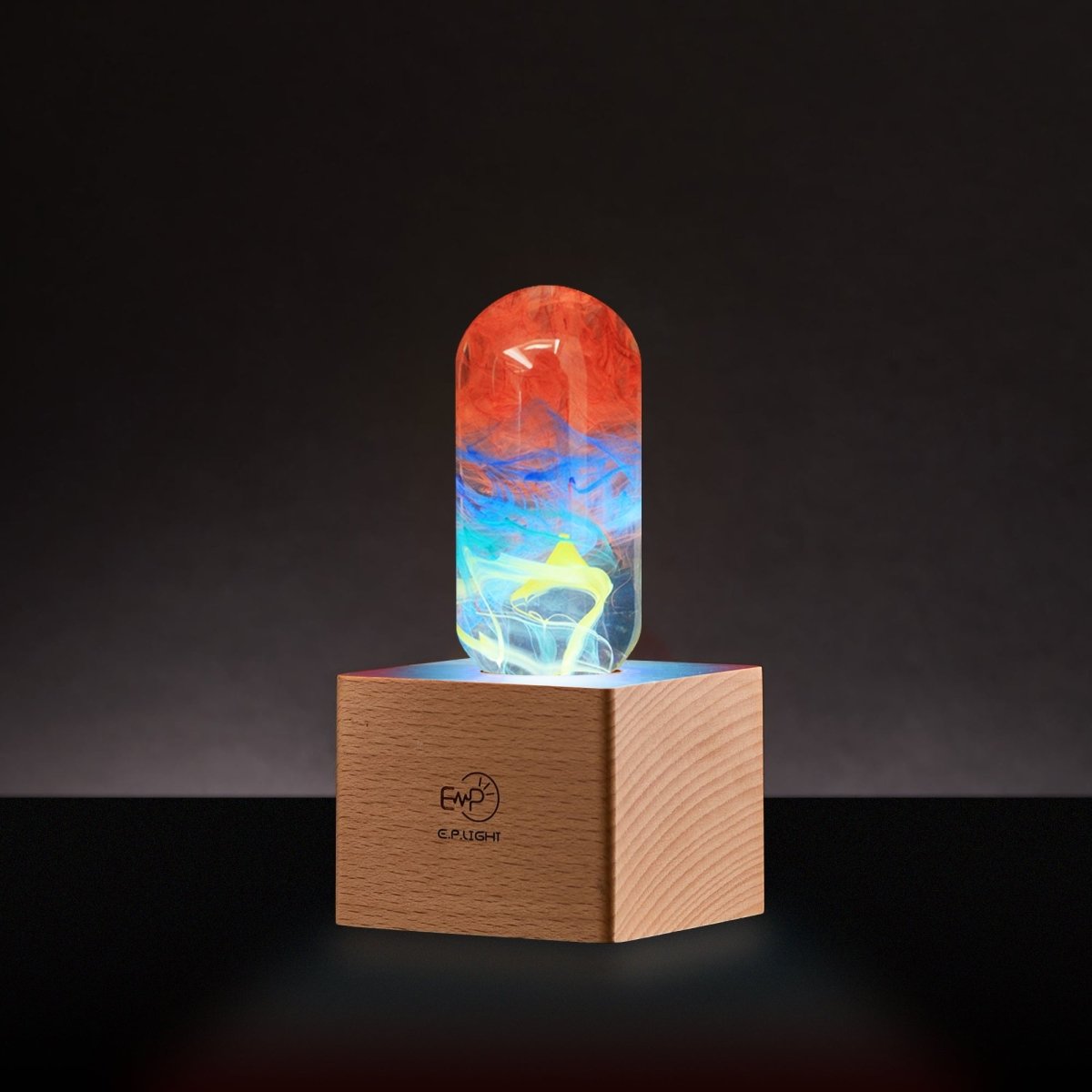 Table Lamp with Resin LED Lightbulb - Youth - Cosas y Punto