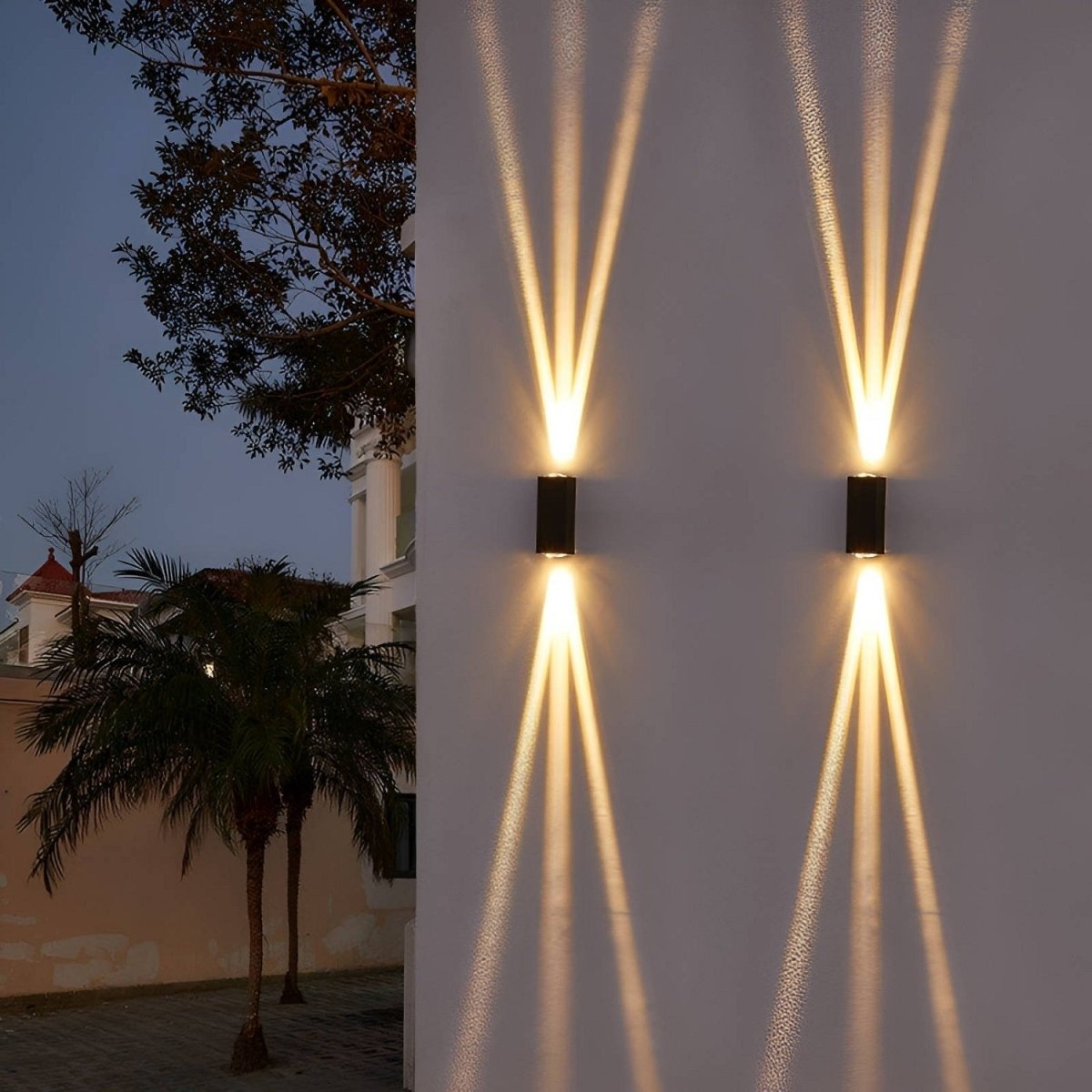 LED Waterproof Outdoor 3 Beams Wall Light - Cosas y Punto