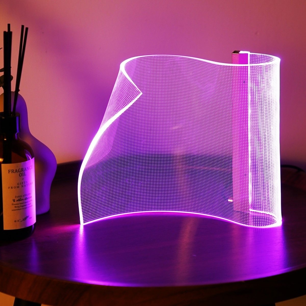 Acrylic Glowing Sheet Table Lamp - Cosas y Punto