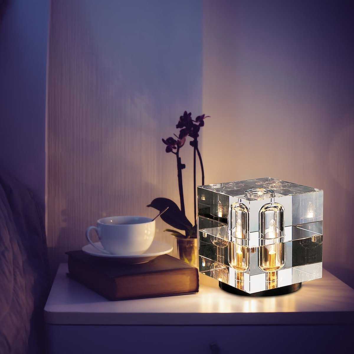 Crystal Bedside Table Lamp - Cosas y Punto