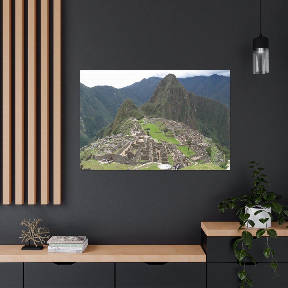 Machu Picchu on Canvas - Cosas y Punto