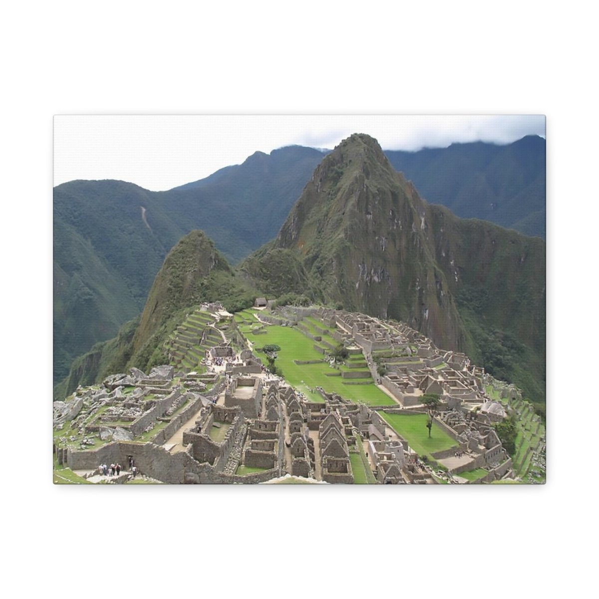 Machu Picchu on Canvas - Cosas y Punto