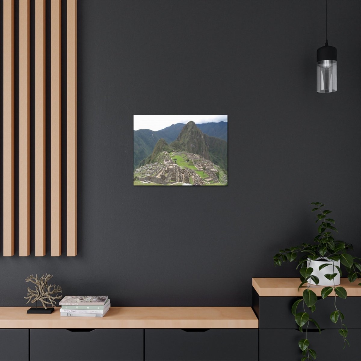 Machu Picchu on Canvas - Cosas y Punto