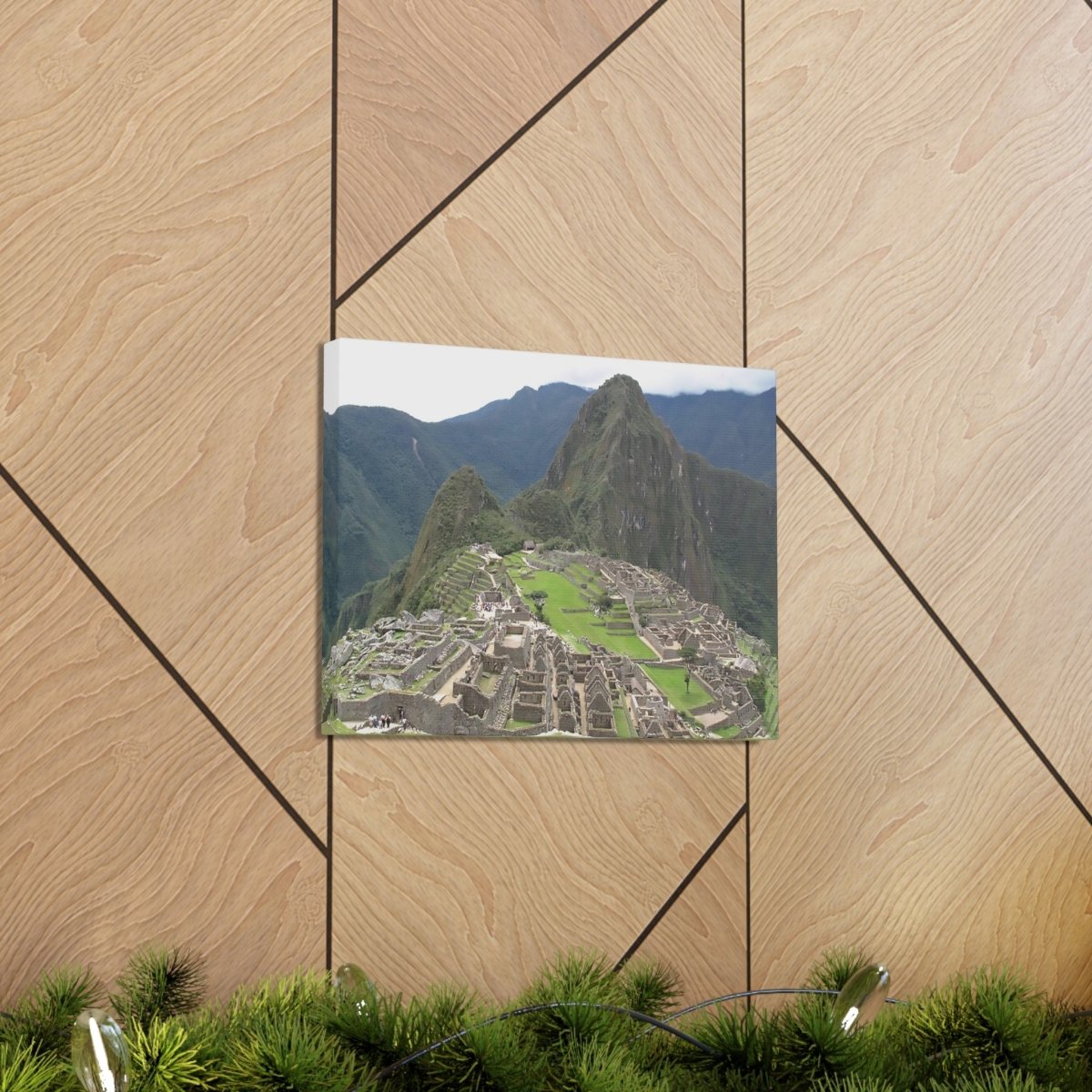 Machu Picchu on Canvas - Cosas y Punto