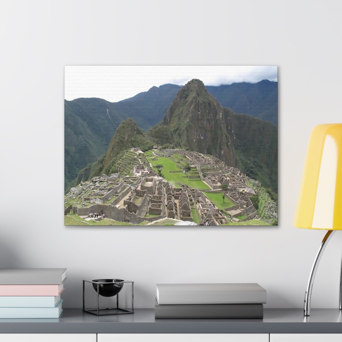 Machu Picchu on Canvas - Cosas y Punto