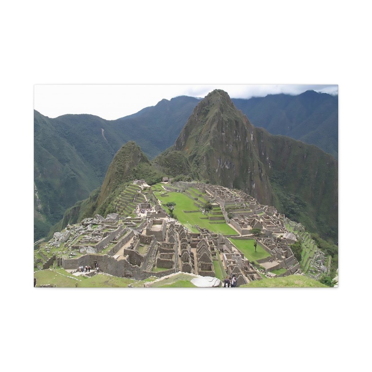 Machu Picchu on Canvas - Cosas y Punto