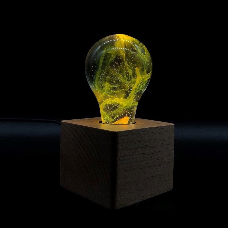 Resin LED Lightbulb - Galaxy - Cosas y Punto