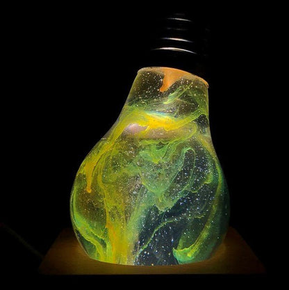 Resin LED Lightbulb - Galaxy - Cosas y Punto