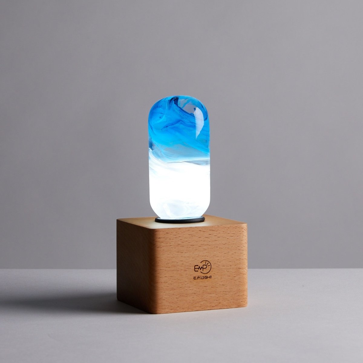 Table Lamp with Resin LED Lightbulb - Blue - Cosas y Punto