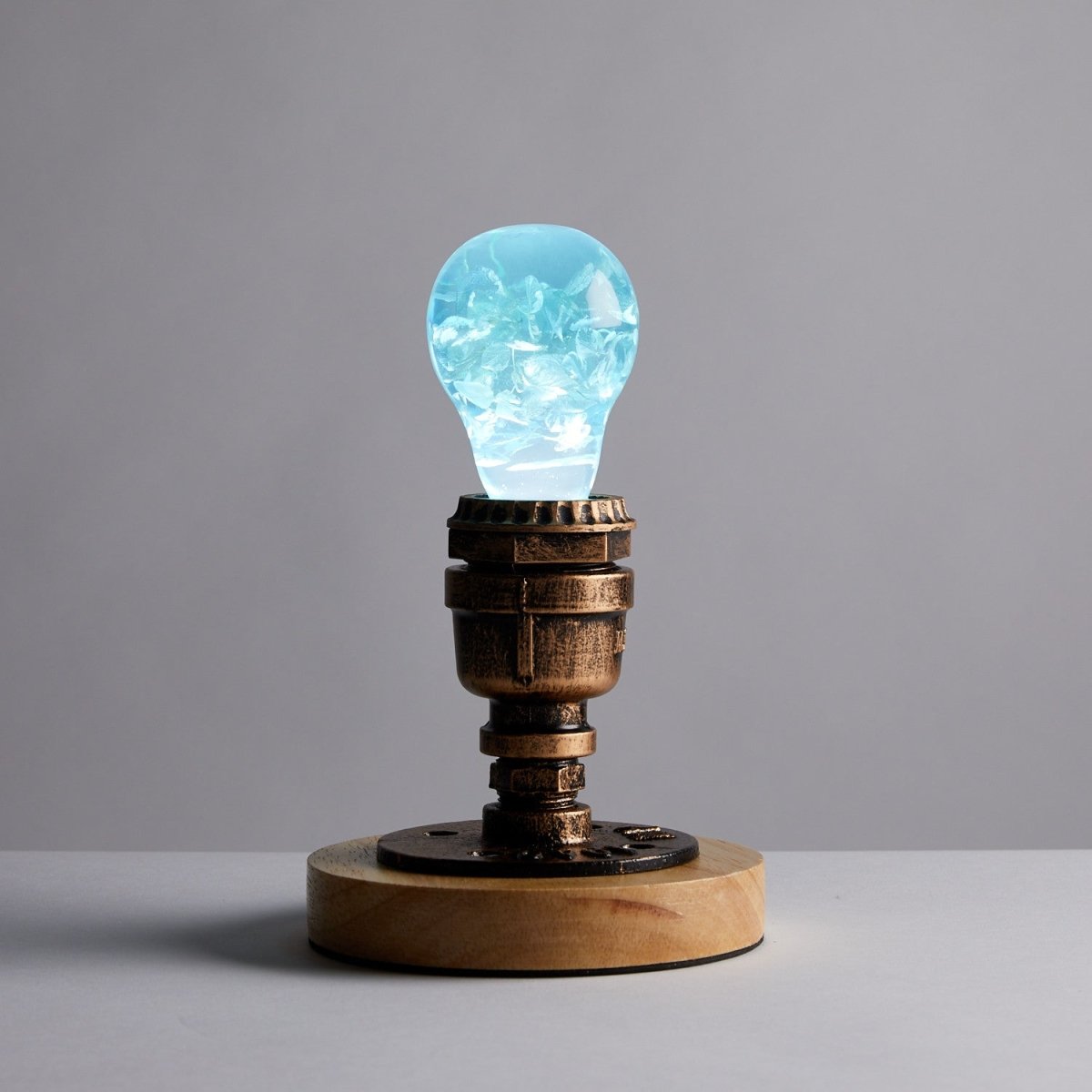 Table Lamp with Resin LED Lightbulb - Blue Hydrangea - Cosas y Punto