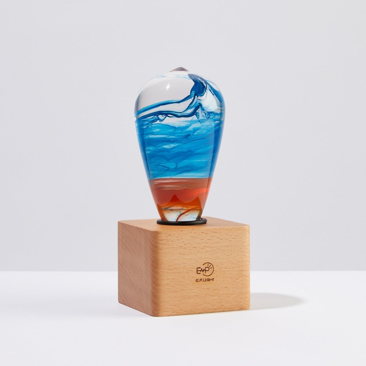 Table Lamp with Resin LED Lightbulb - Fire - Cosas y Punto